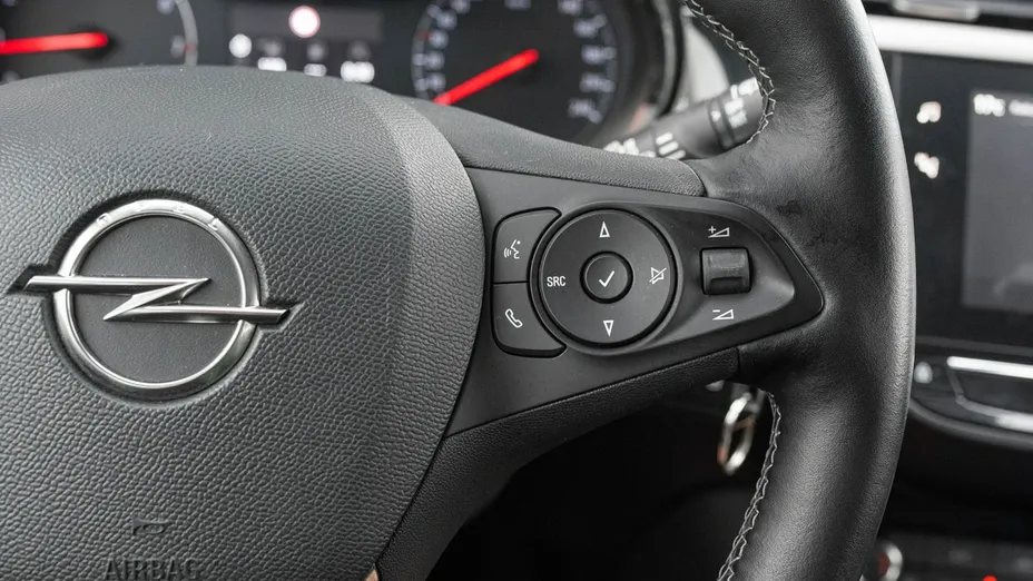 OPEL Corsa -