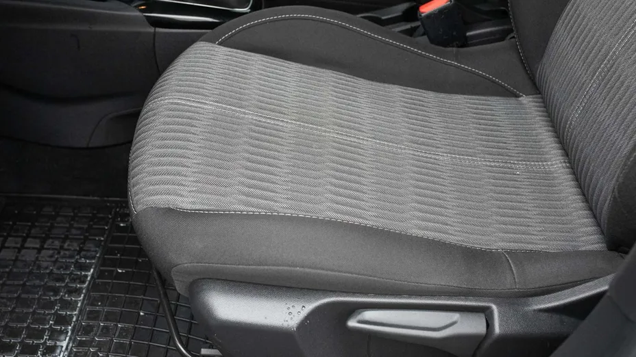 OPEL Corsa -