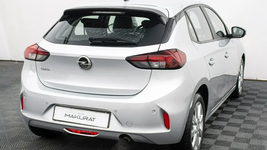 OPEL Corsa -