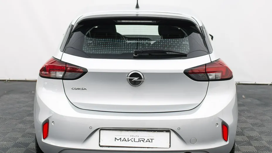 OPEL Corsa -
