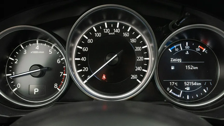 MAZDA CX-5 -