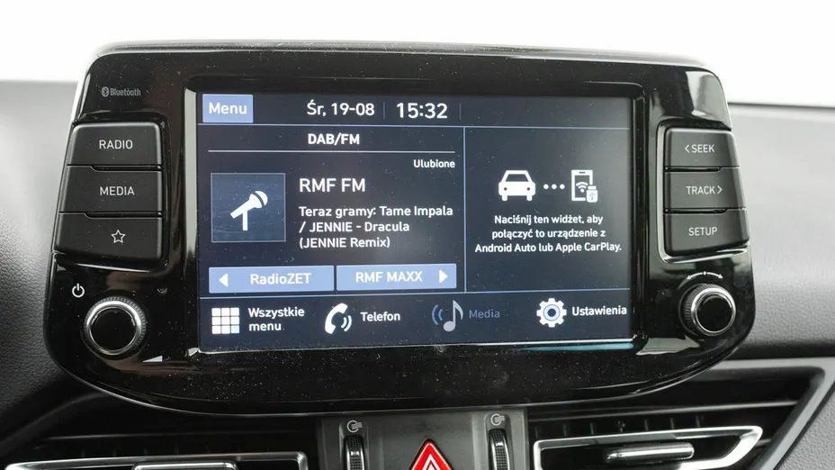 HYUNDAI i30 -