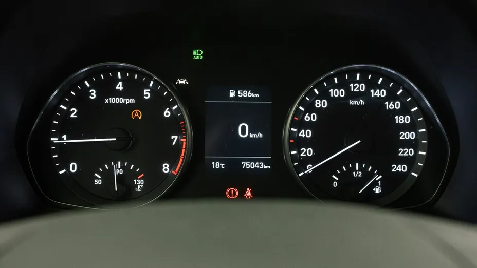 HYUNDAI i30 -