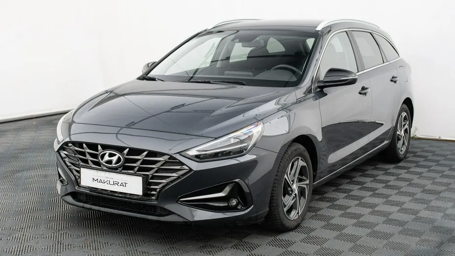 HYUNDAI i30 -