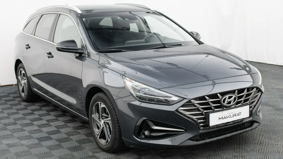 HYUNDAI i30 -