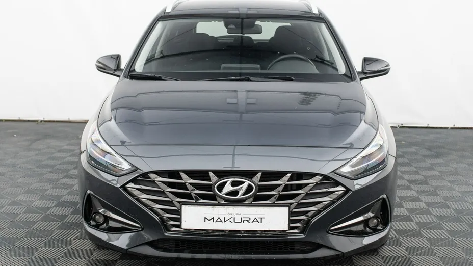 HYUNDAI i30 -