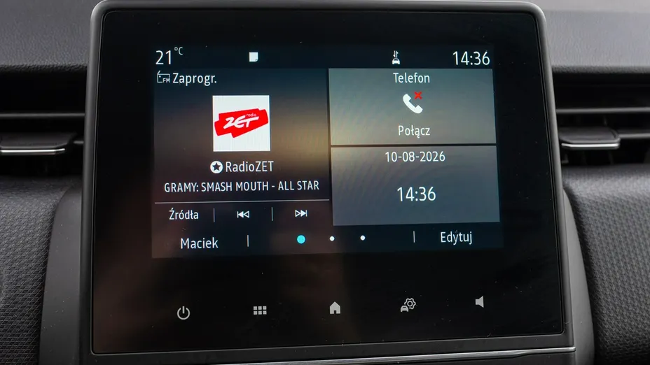 RENAULT Clio -