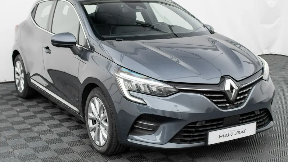 RENAULT Clio -