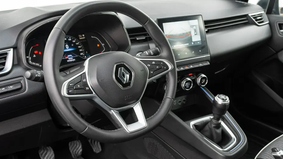 RENAULT Clio -