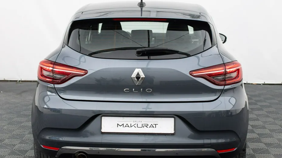 RENAULT Clio -