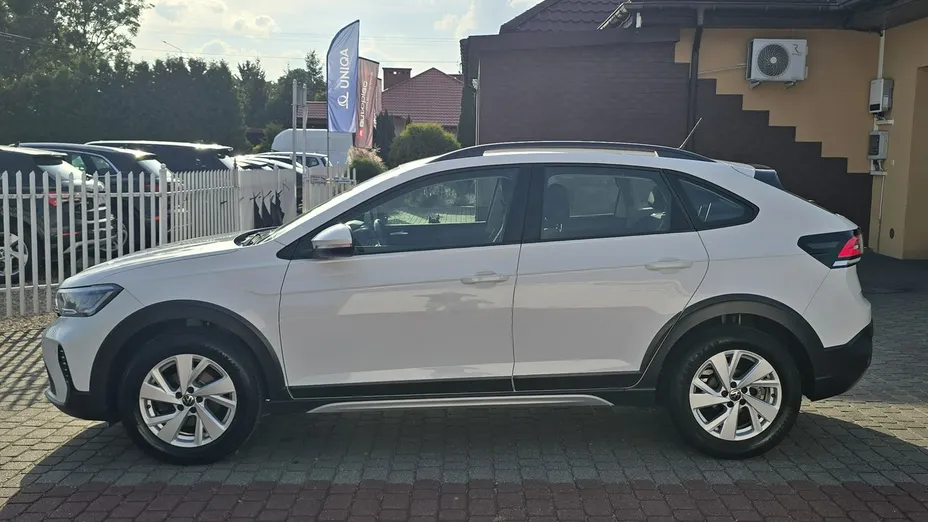 VOLKSWAGEN Taigo -