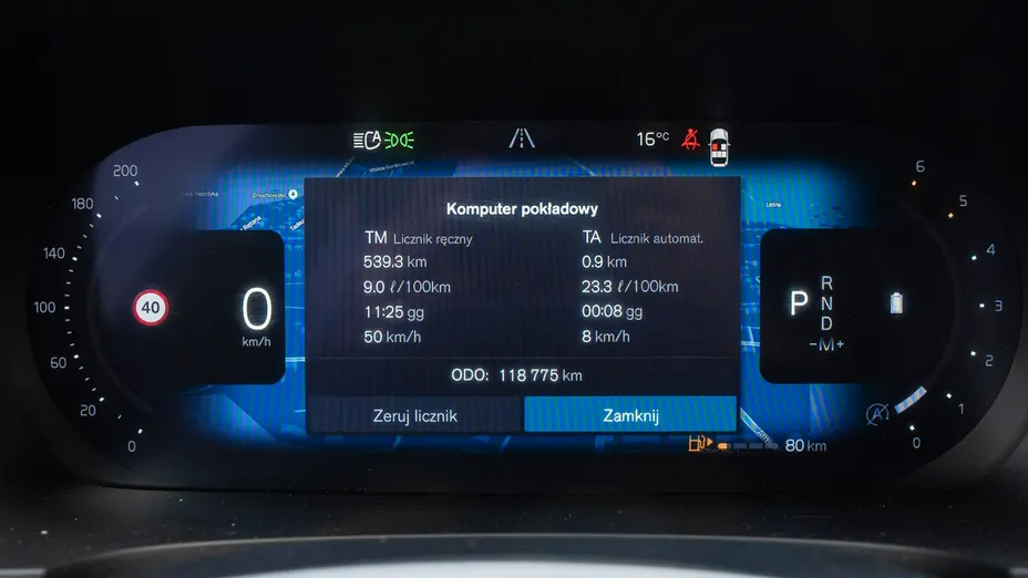 VOLVO V90 -