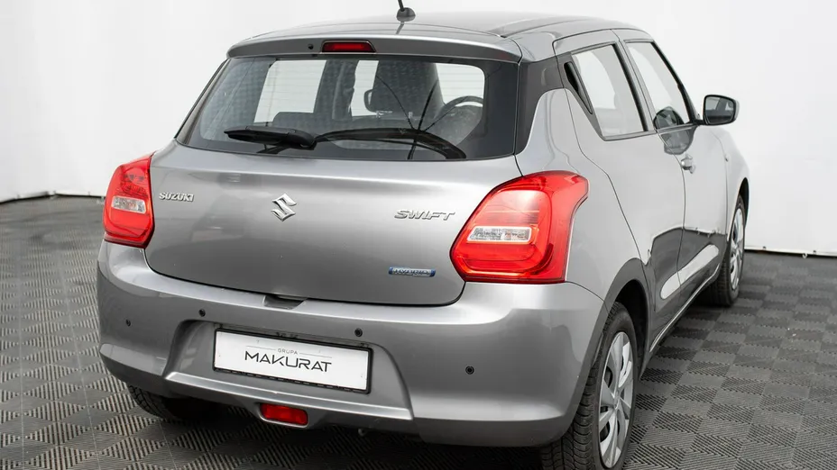 SUZUKI Swift -