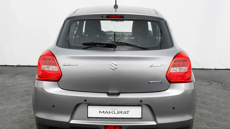 SUZUKI Swift -