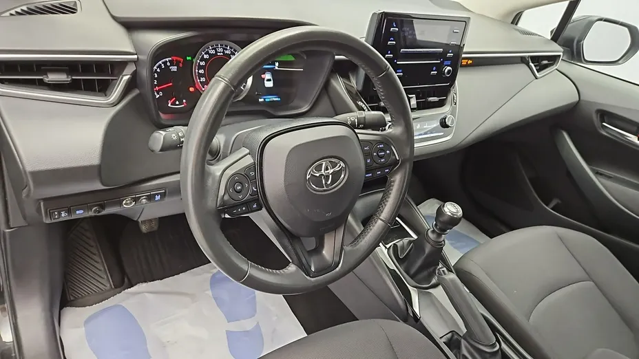 TOYOTA Corolla -