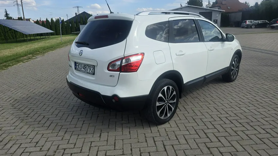 NISSAN Qashqai+2 -