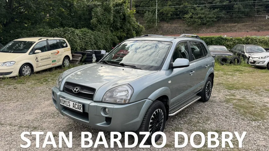 HYUNDAI Tucson -