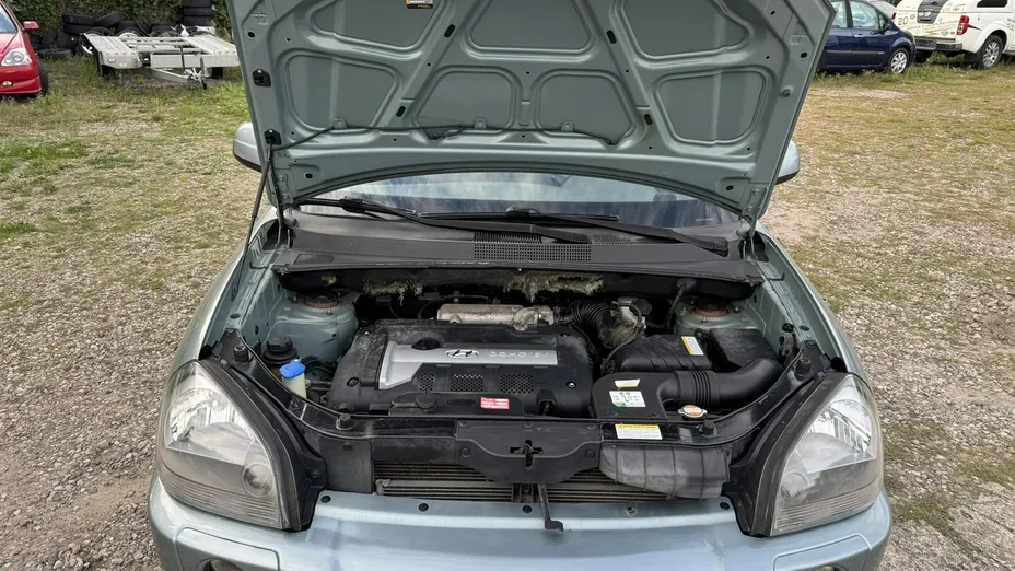 HYUNDAI Tucson -