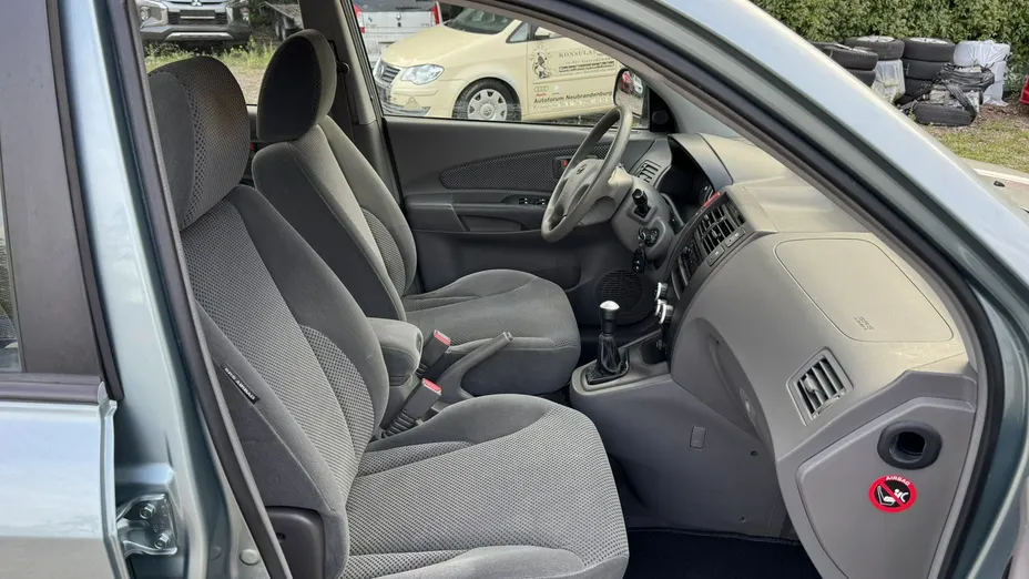 HYUNDAI Tucson -