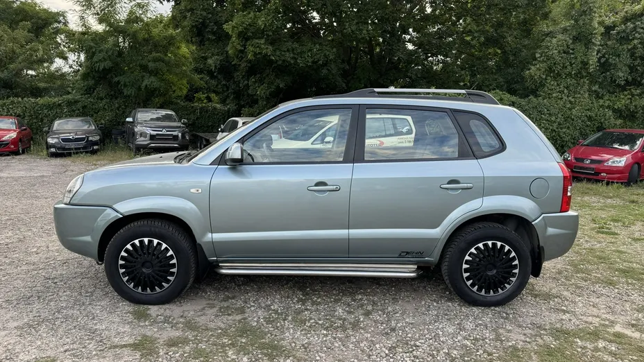 HYUNDAI Tucson -