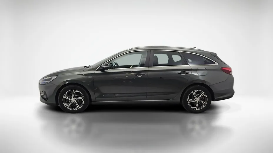 HYUNDAI i30 -