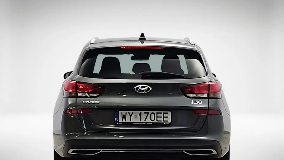 HYUNDAI i30 -