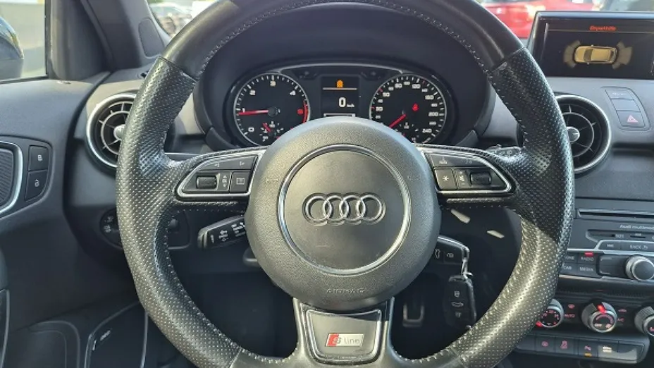 AUDI A1 -