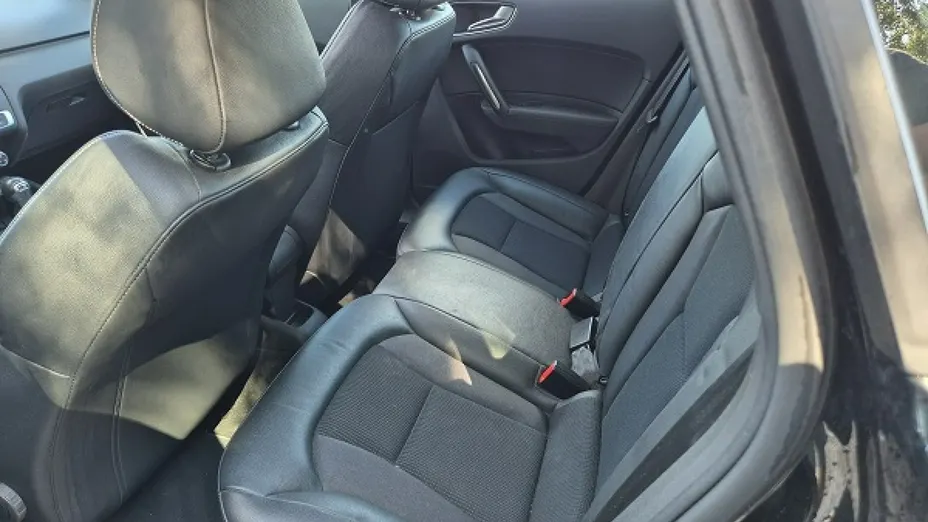 AUDI A1 -
