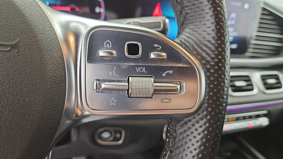 MERCEDES-BENZ GLE -