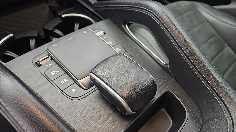 MERCEDES-BENZ GLE -
