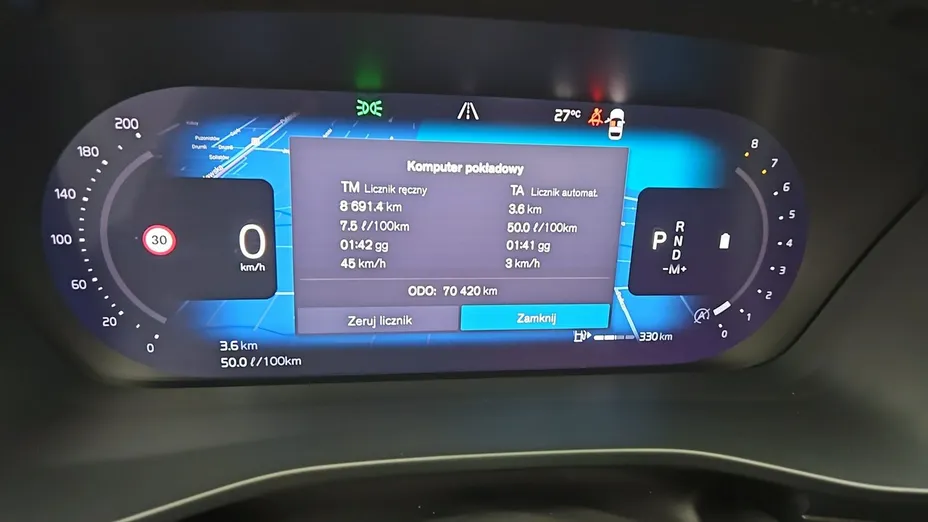 VOLVO XC40 -