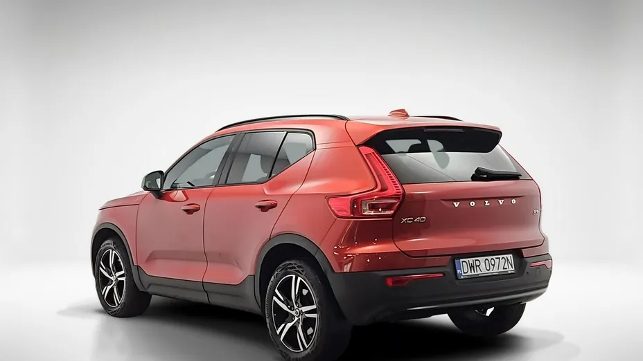 VOLVO XC40 -