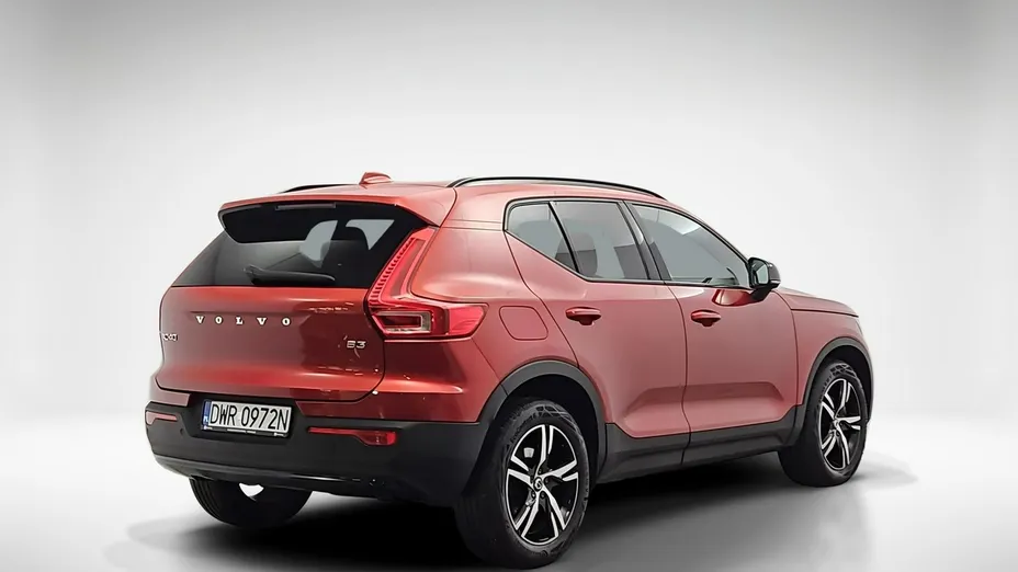 VOLVO XC40 -