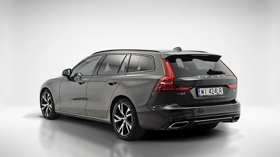 VOLVO V60 -