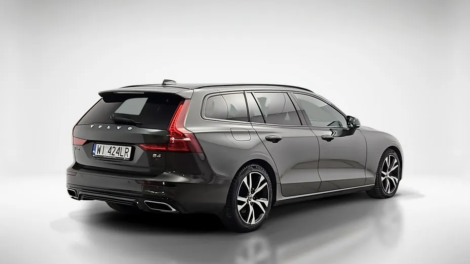 VOLVO V60 -