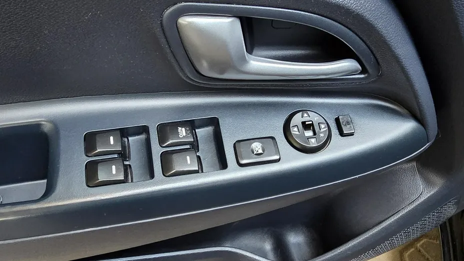KIA Rio -