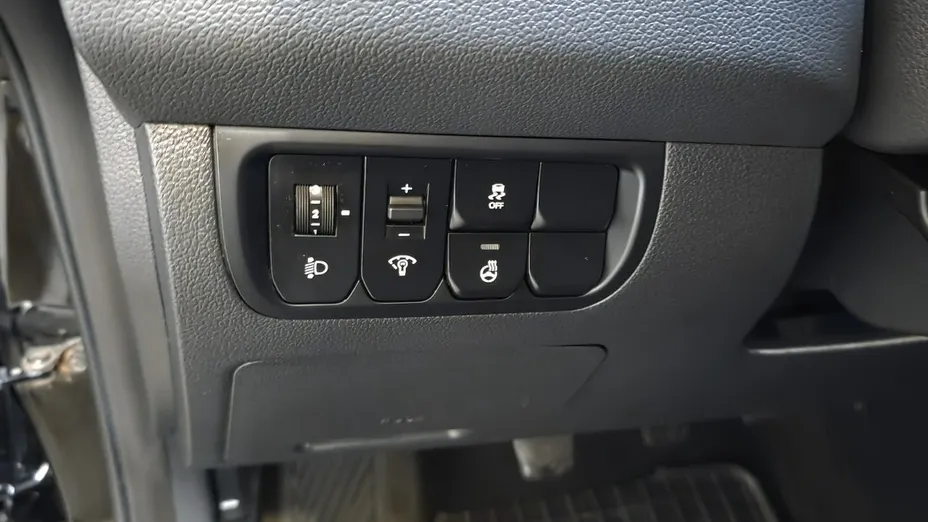 KIA Rio -