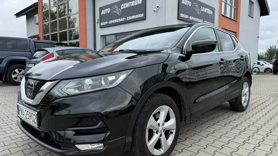 NISSAN Qashqai -