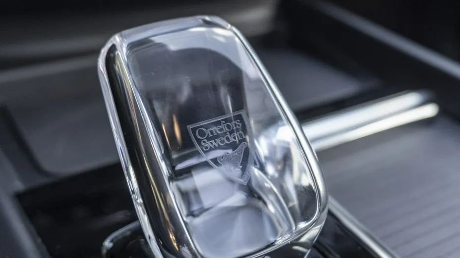 VOLVO XC60 -