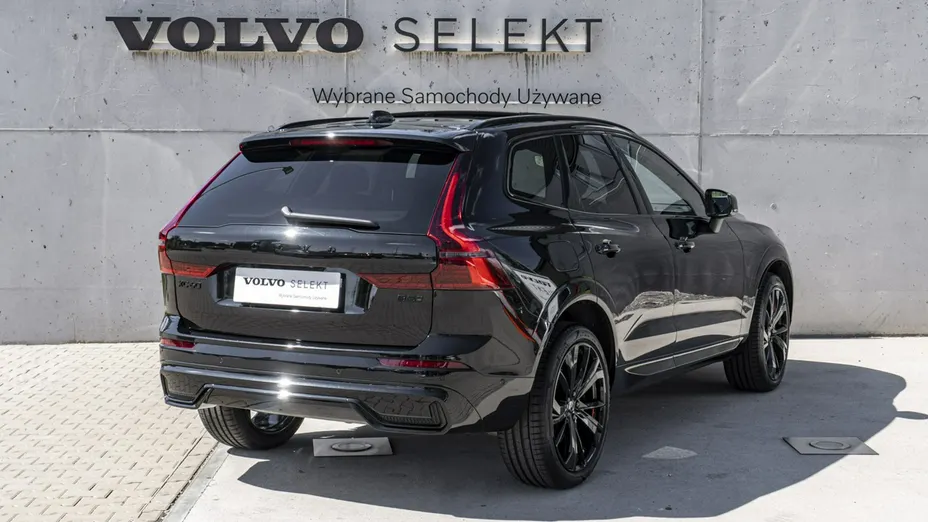 VOLVO XC60 -