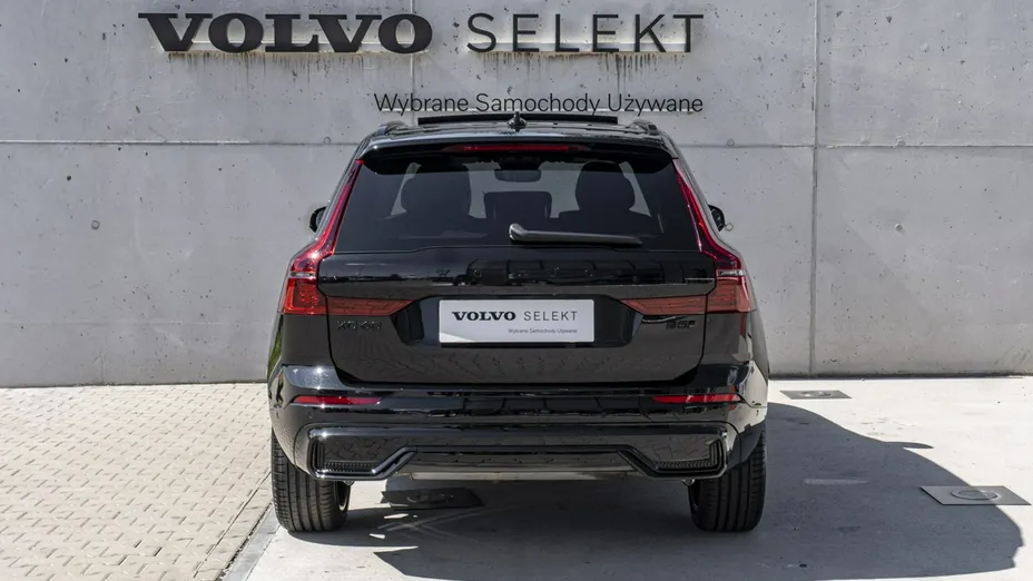 VOLVO XC60 -