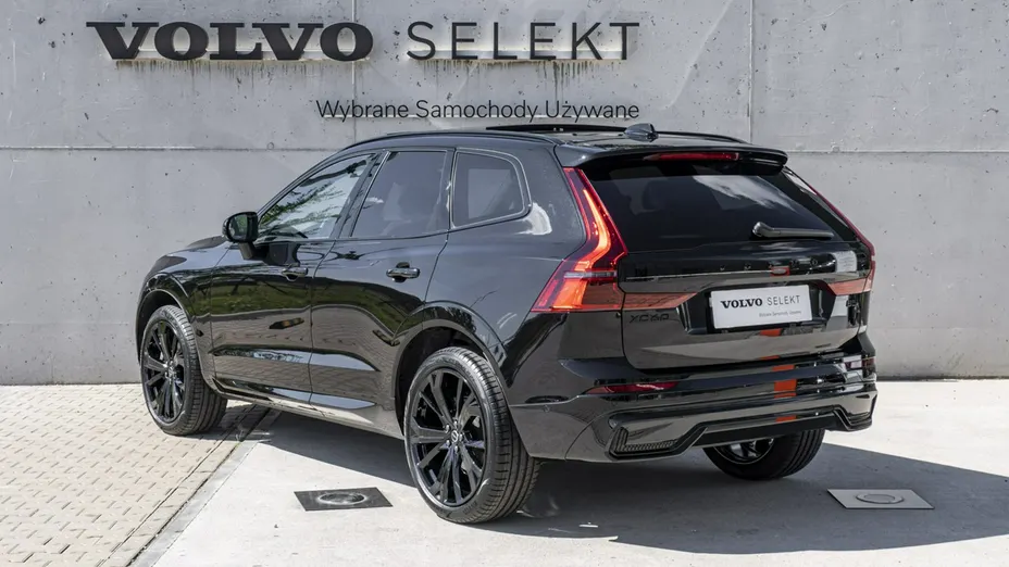 VOLVO XC60 -