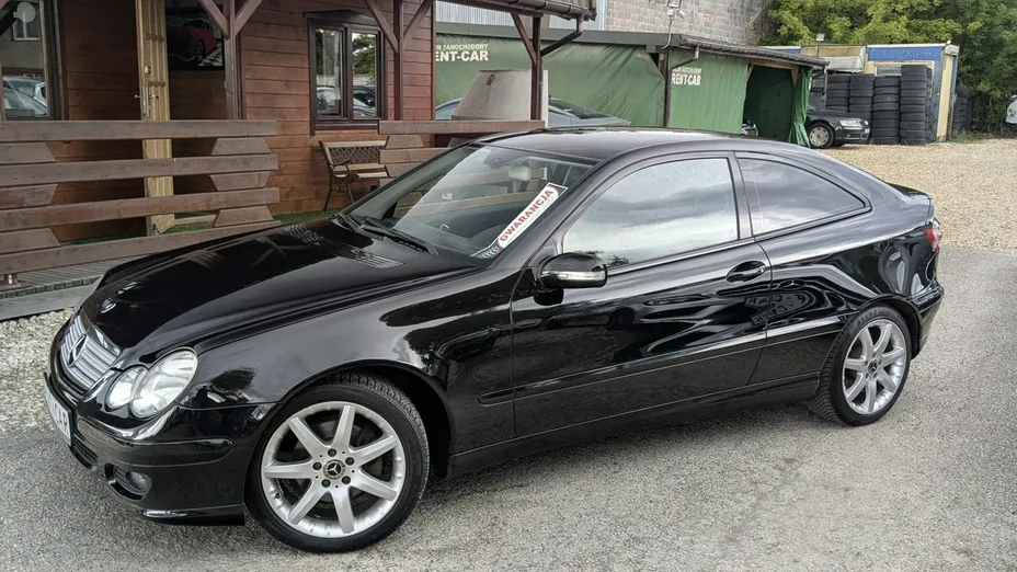 MERCEDES-BENZ C Klasa -