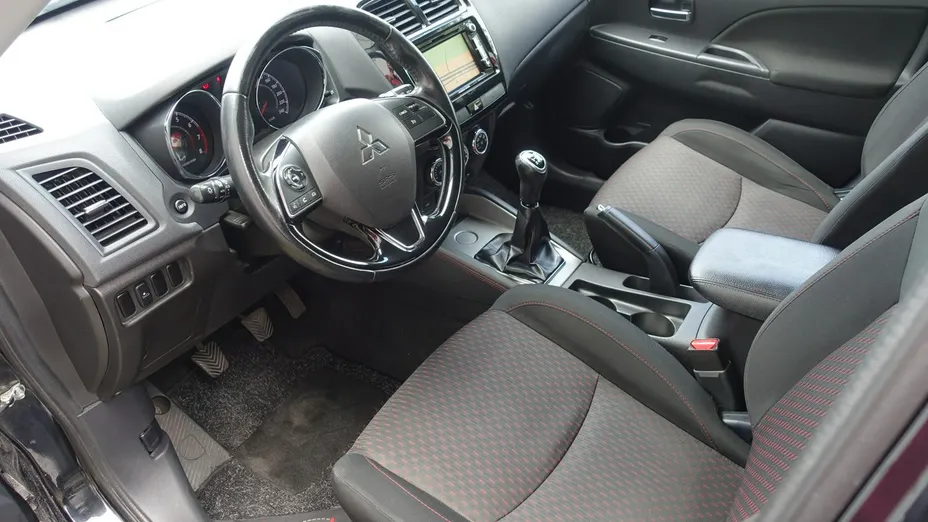 MITSUBISHI ASX -