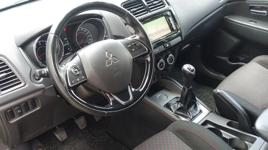 MITSUBISHI ASX -