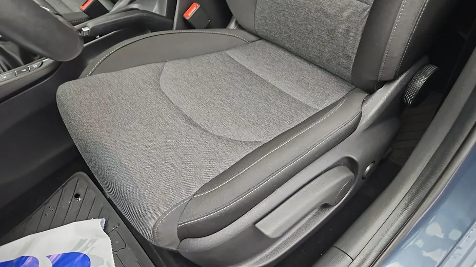 HYUNDAI i30 -