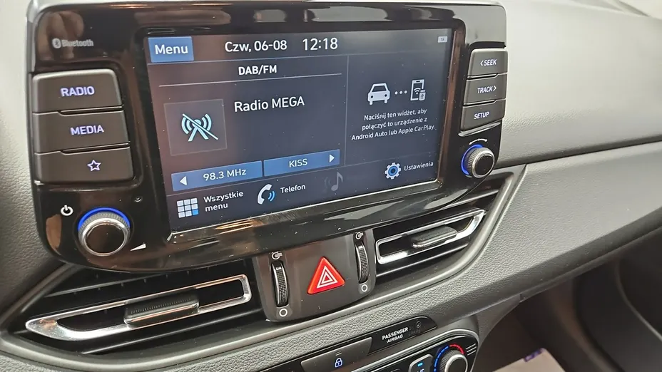 HYUNDAI i30 -