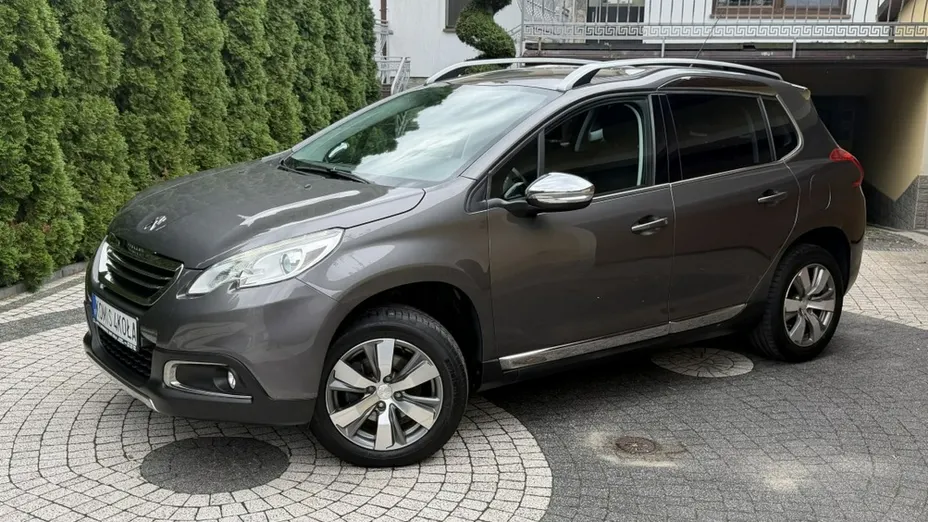 PEUGEOT 2008 -