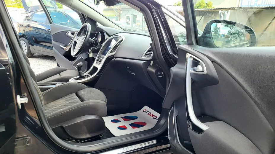 OPEL Astra -