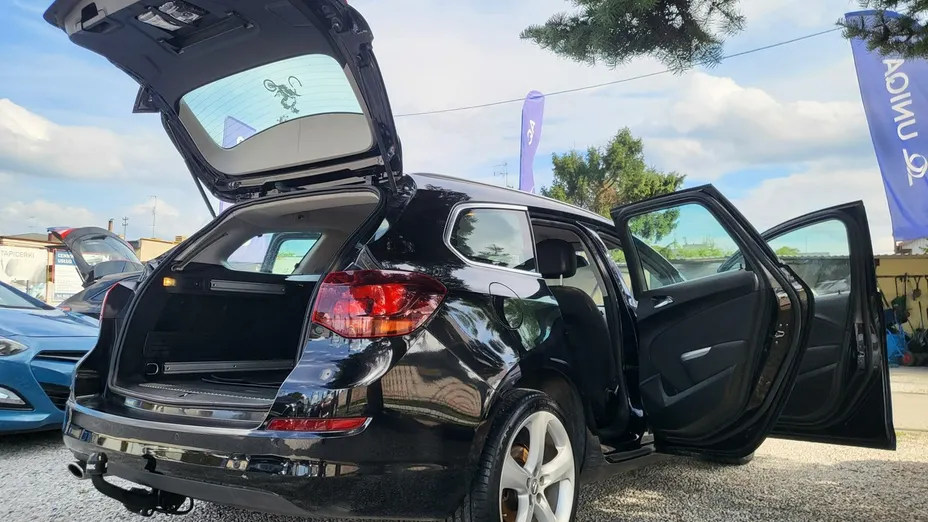 OPEL Astra -
